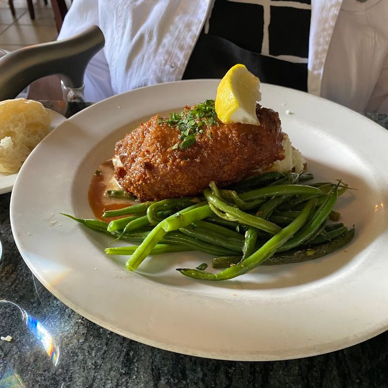 Cordon Bleu That Even Light Eaters Cannot Resist