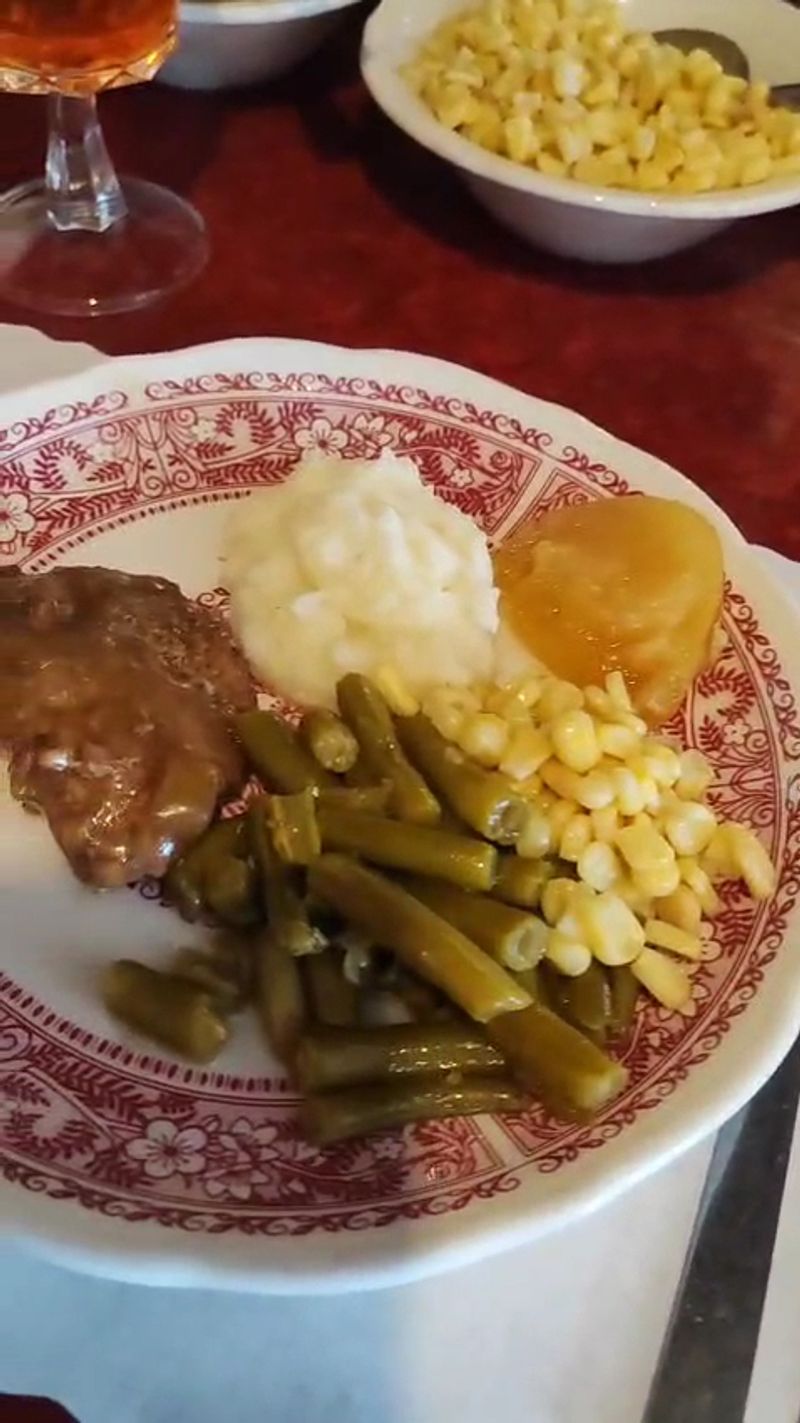 Country-Style Steak That Keeps Guests Coming Back