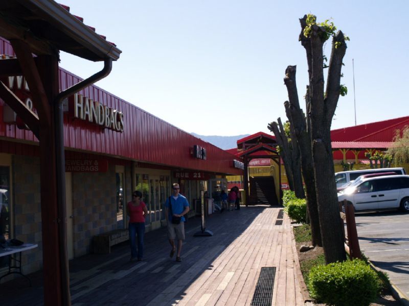 Covered Walkways Make Shopping Comfortable Year-Round