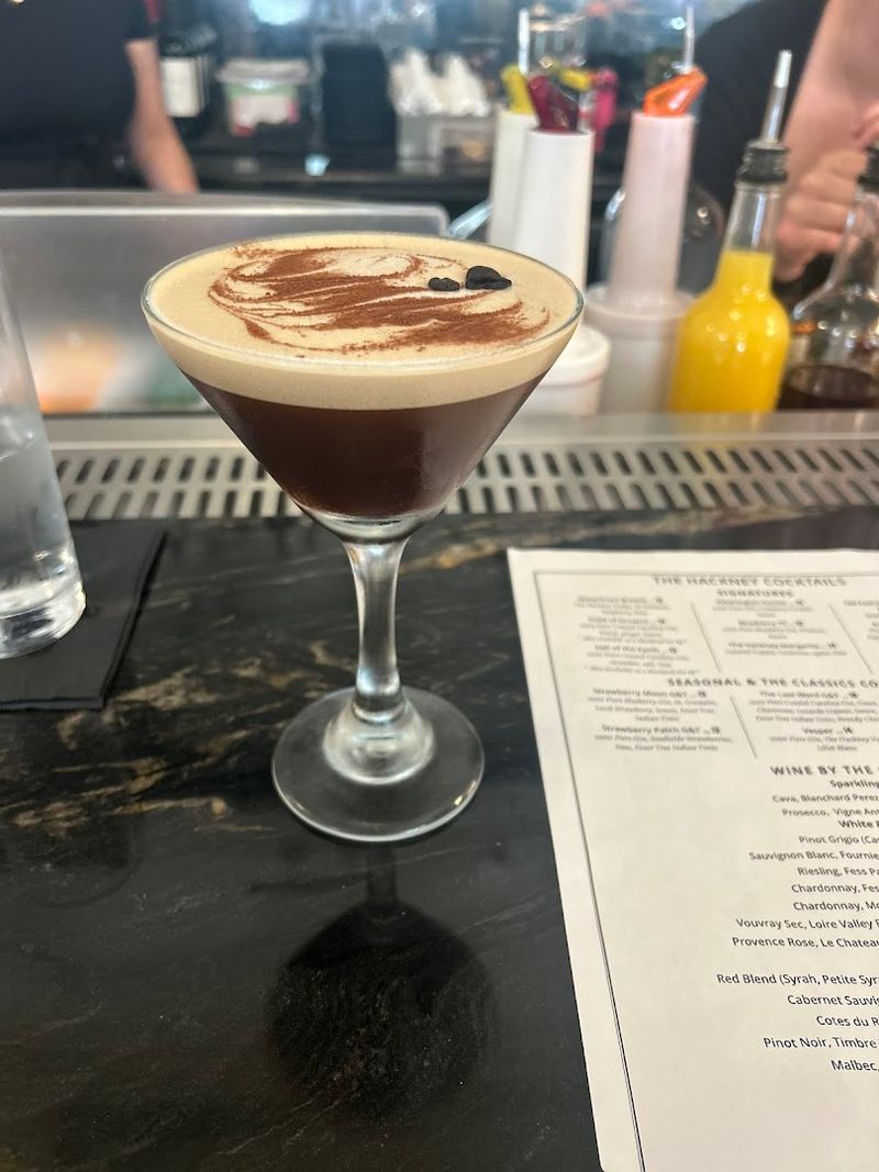 Craft Cocktails That Genuinely Impress Craft Cocktails That Genuinely Impress