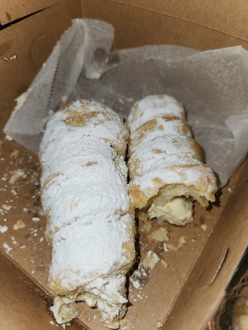 Cream Horns That Melt in Your Mouth