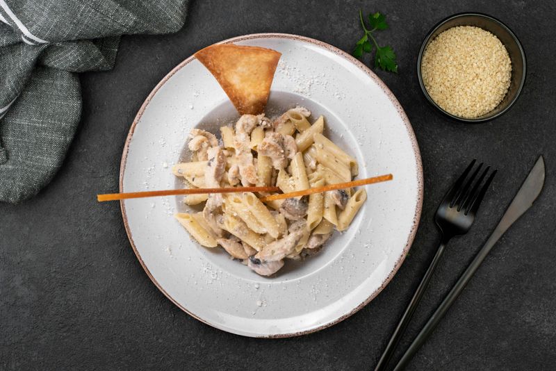 Creamy mushroom pasta