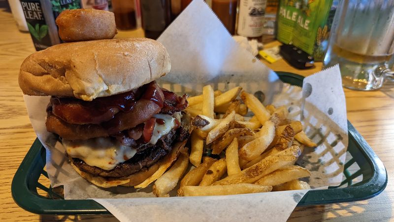 Crispy, Golden Fries That Steal the Show Crispy, Golden Fries That Steal the Show