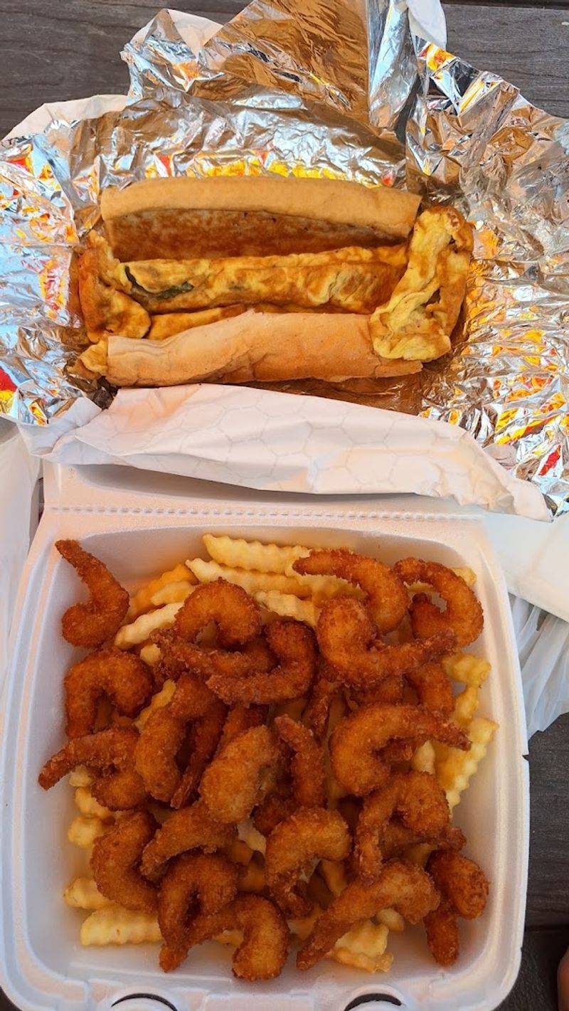 Crispy Shrimp Basket with Fries