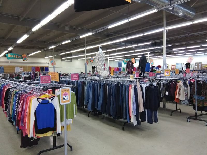 Daily Color-Tag Discounts That Can Save You a Fortune