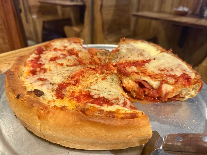 Deep Dish Pizza That Demands a 45-Minute Wait
