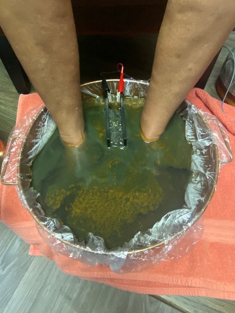 Detox Foot Bath Sessions That Will Surprise You Detox Foot Bath Sessions That Will Surprise You