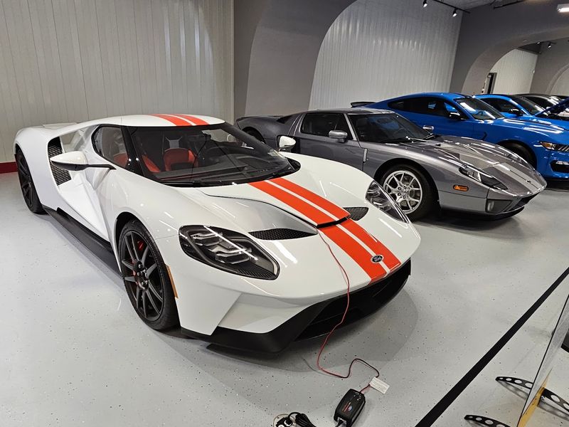 Die-Cast Model Cars: A Bonus Treat for Collectors
