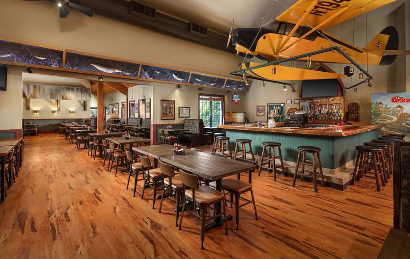 Dining Options Inside the Resort