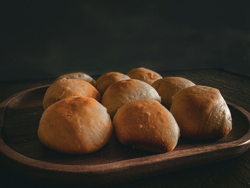 Dinner rolls