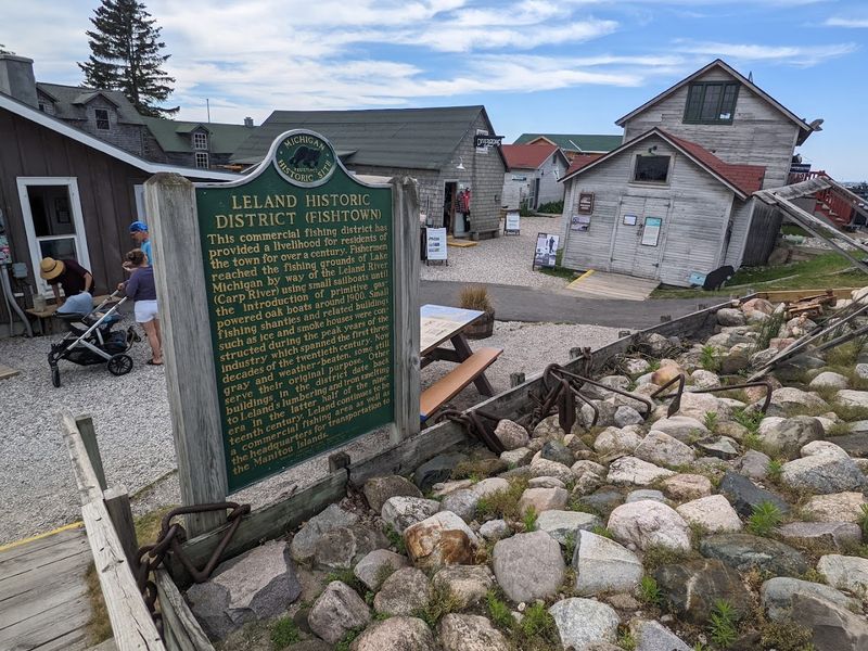 Discover the History Through On-Site Markers and Signage