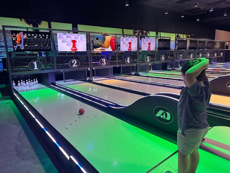 Duckpin Bowling That Surprises Everyone