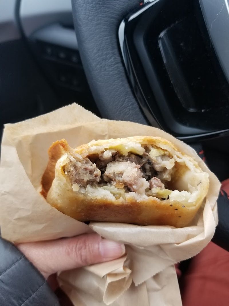 Early Hours and Affordable Prices That Make It a Local Favorite