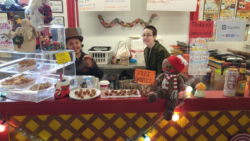 El Taco Locko and the Tamales Worth the Drive