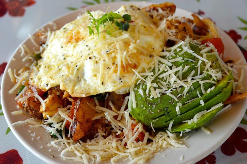Em's Bowl and Lo's Bowl: Breakfast in a Bowl Done Right