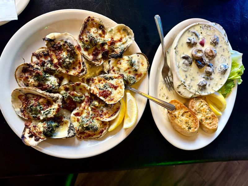 Escargot That Earns Its Own Fan Club Escargot That Earns Its Own Fan Club