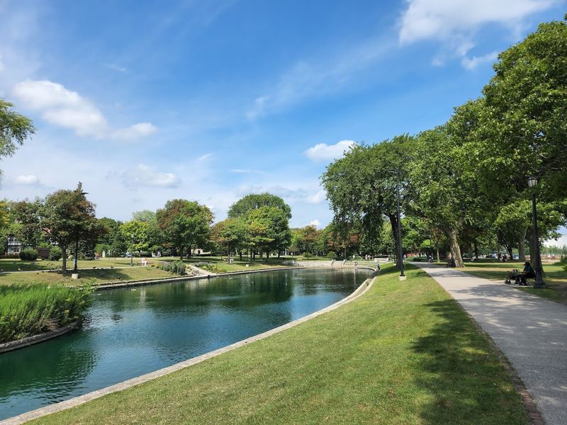 Evanston's Neighborhoods: Walkable, Welcoming, and Wonderfully Varied