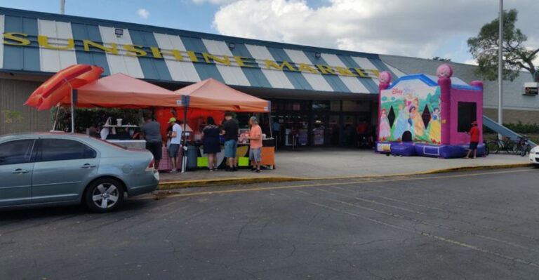 Everyone in Florida should explore these 11 incredible flea markets at least once
