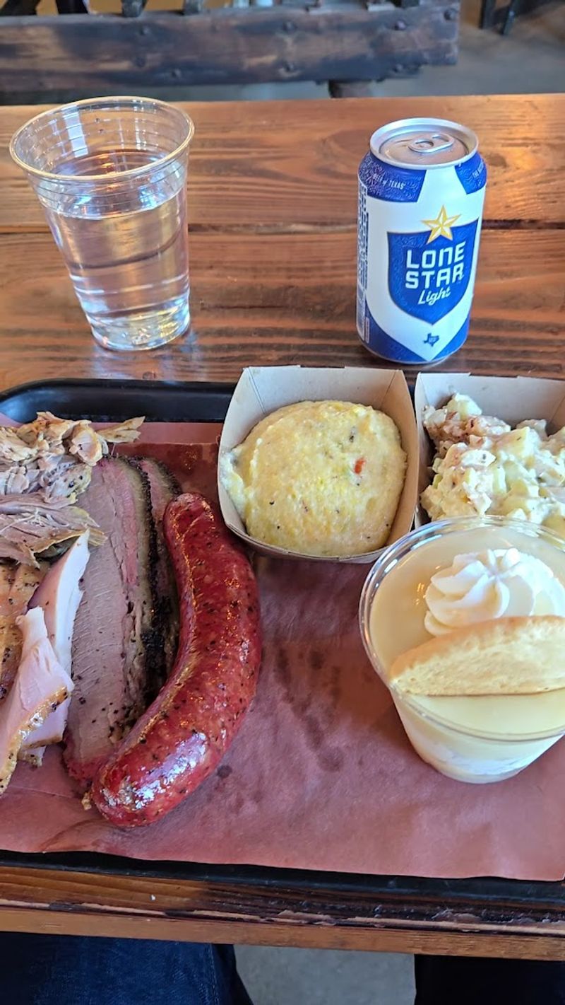 Evie Mae's BBQ - Wolfforth, Texas