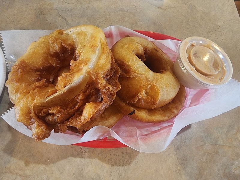 Famous Onion Rings Worth Talking About