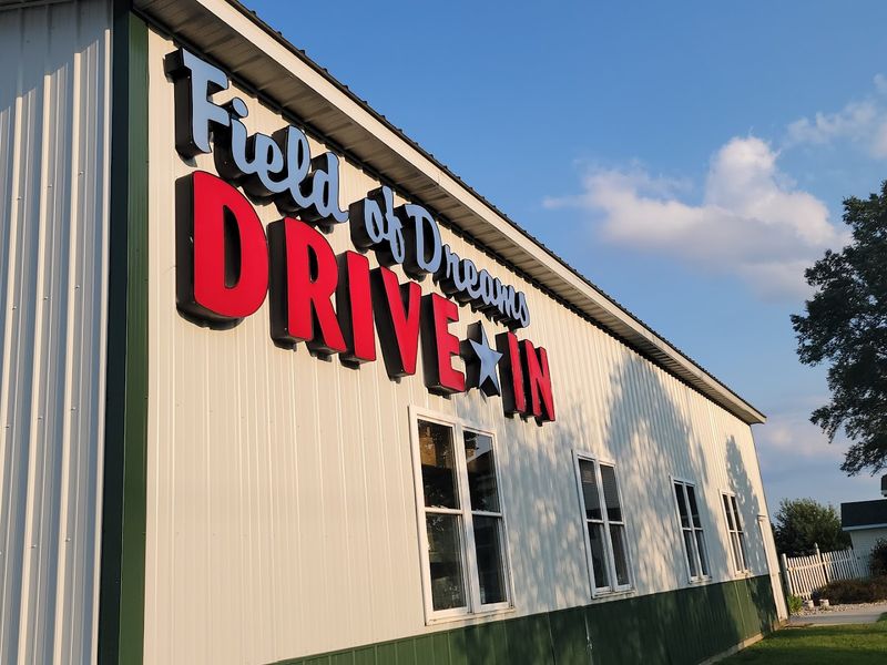Field of Dreams Drive-In Theater - Liberty Center, Ohio