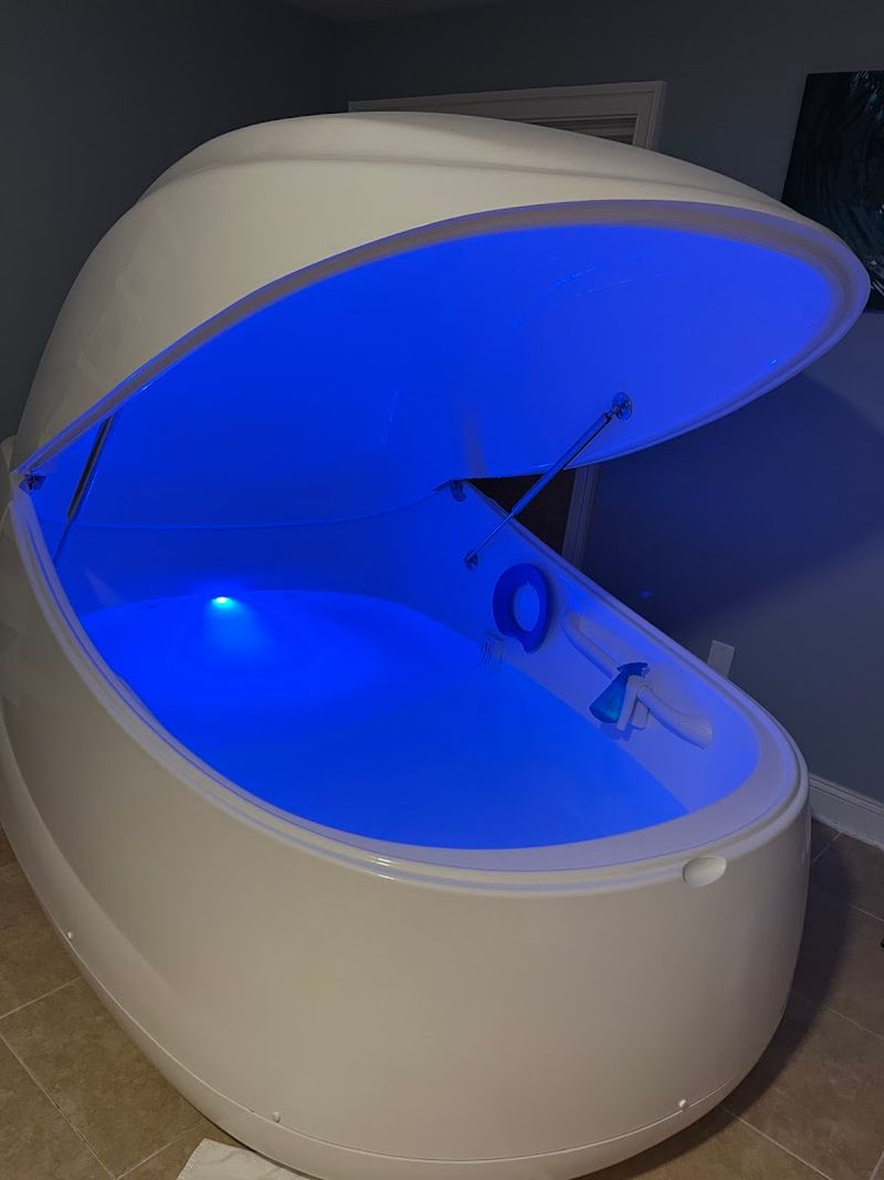 Float Tank Sessions That Feel Otherworldly