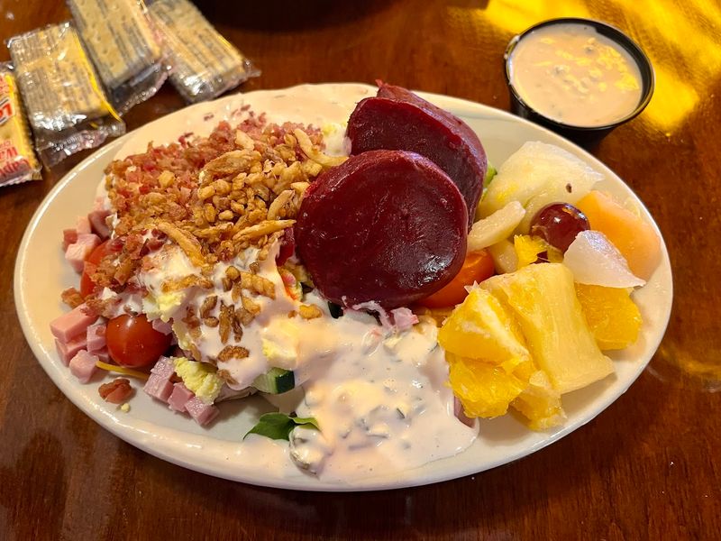 Free Appetizers That Greet You at the Door