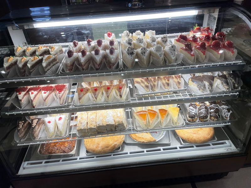 Fresh Baking Made Right on the Premises Fresh Baking Made Right on the Premises