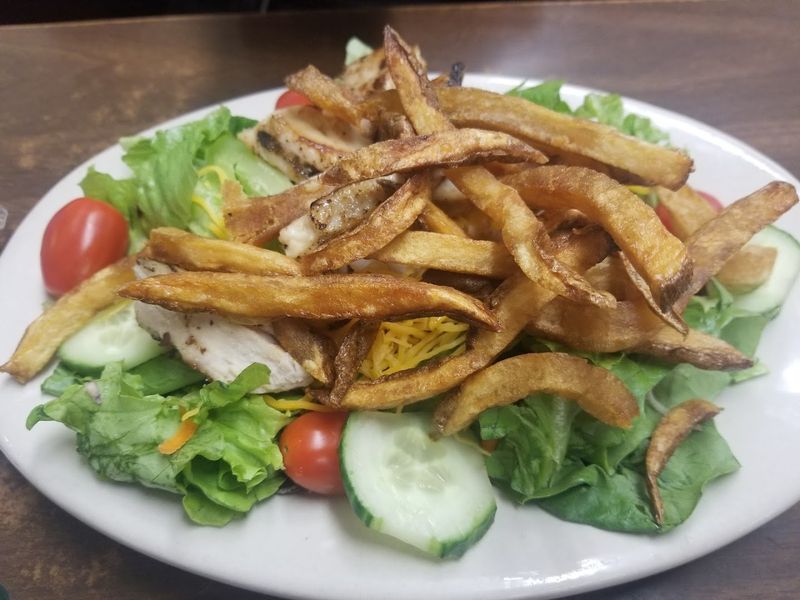 Fresh-Cut Fries and Homemade House Dressing That Elevate Every Plate