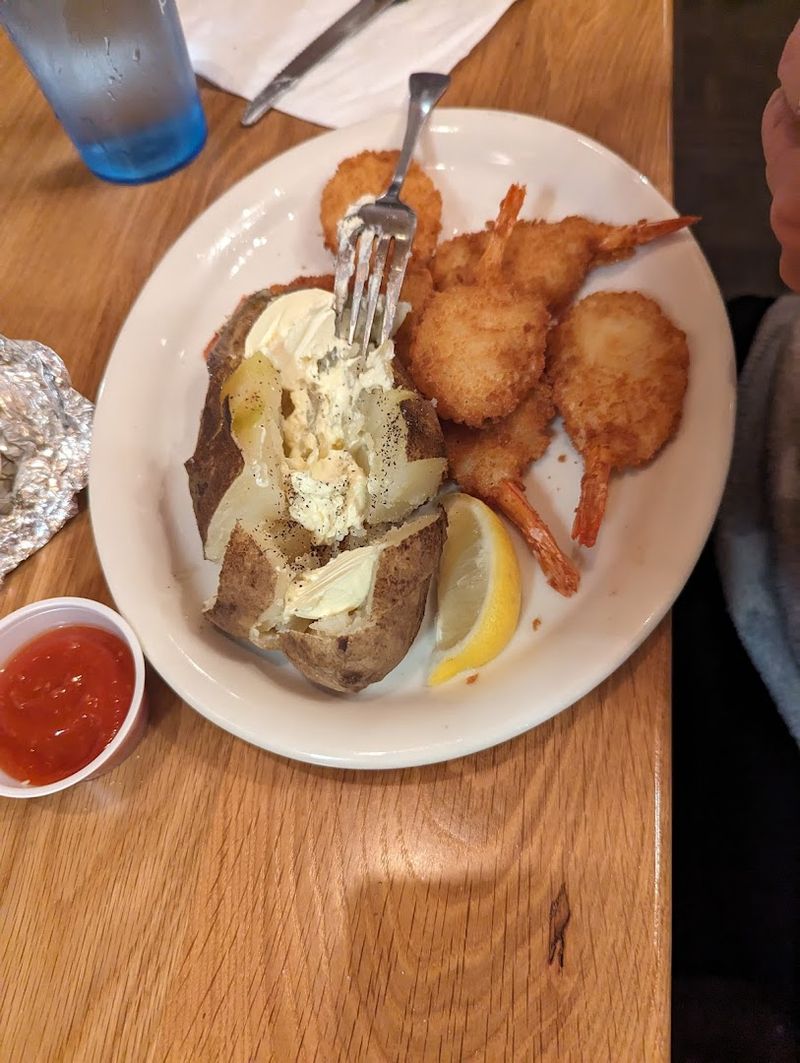 Fresh Fish and Seafood That Steal the Show