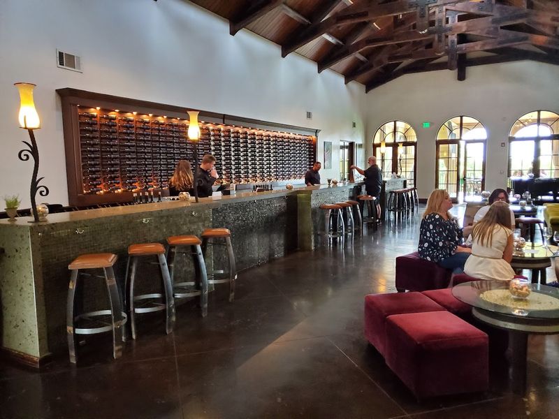 Fresh Handcrafted Cocktails at the Full Bar
