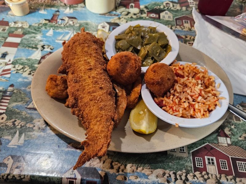 Fresh Seafood Caught Locally and Served Simply