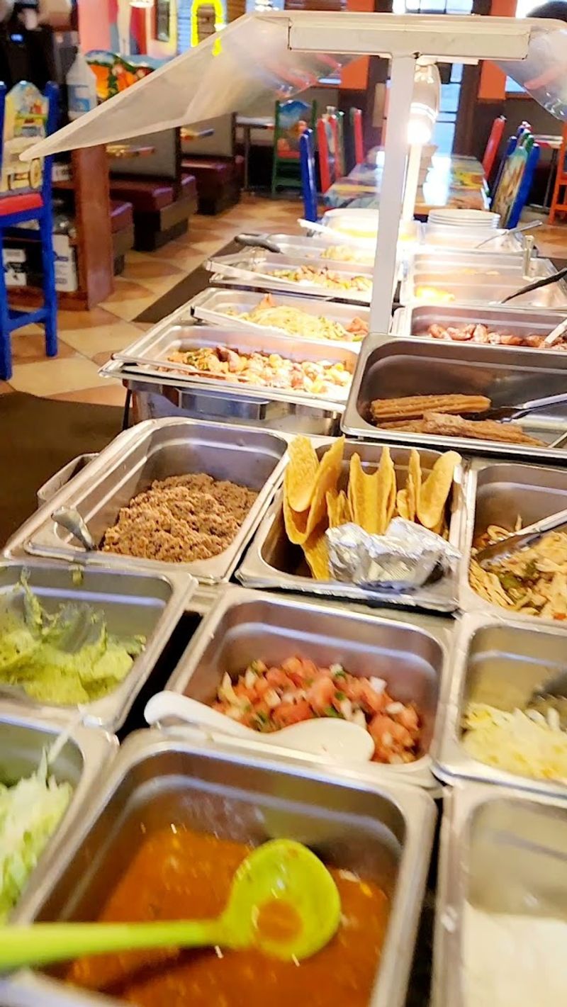 Freshly Made Corn Chips and Salsa