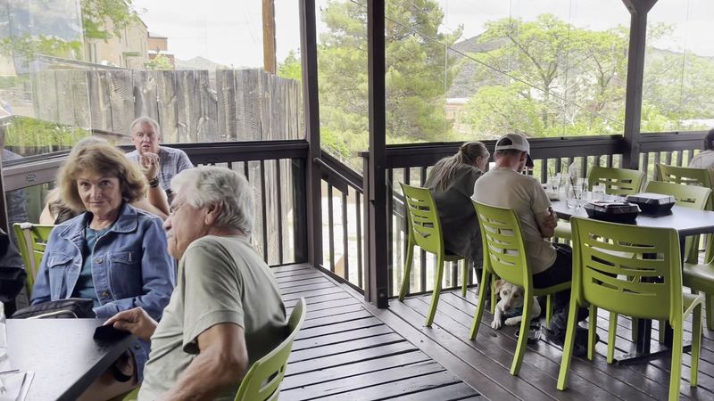 Friendly, Attentive Service That Guests Keep Praising Friendly, Attentive Service That Guests Keep Praising