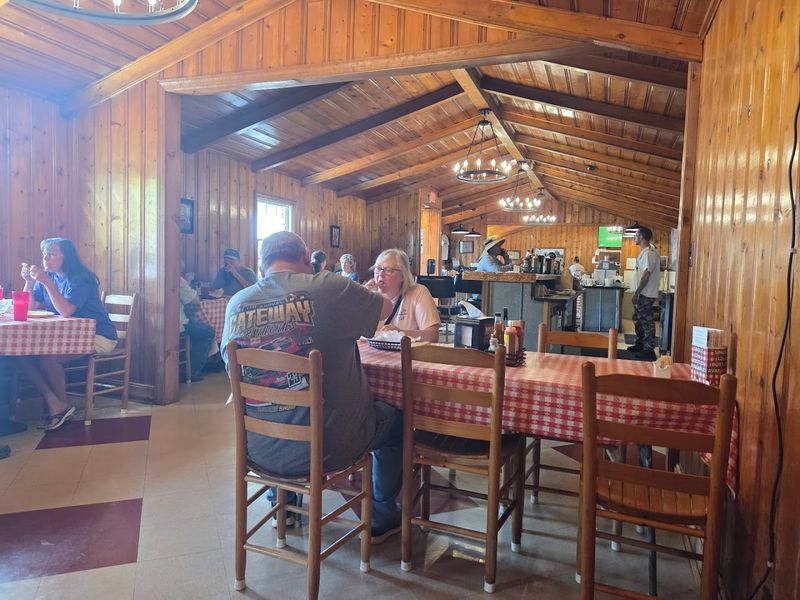 Friendly Service That Keeps Customers Coming Back