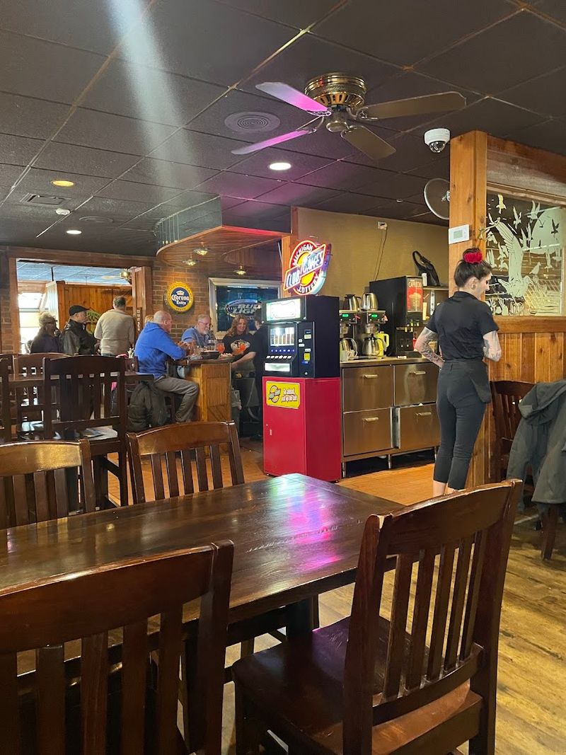 Friendly Service That Makes Every Table Feel at Home