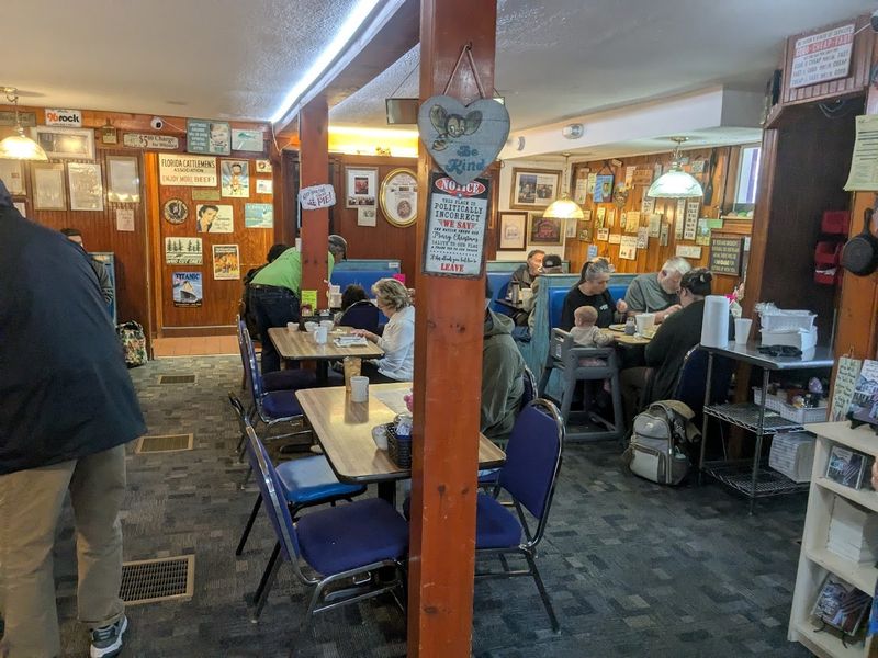 Friendly Small-Town Service