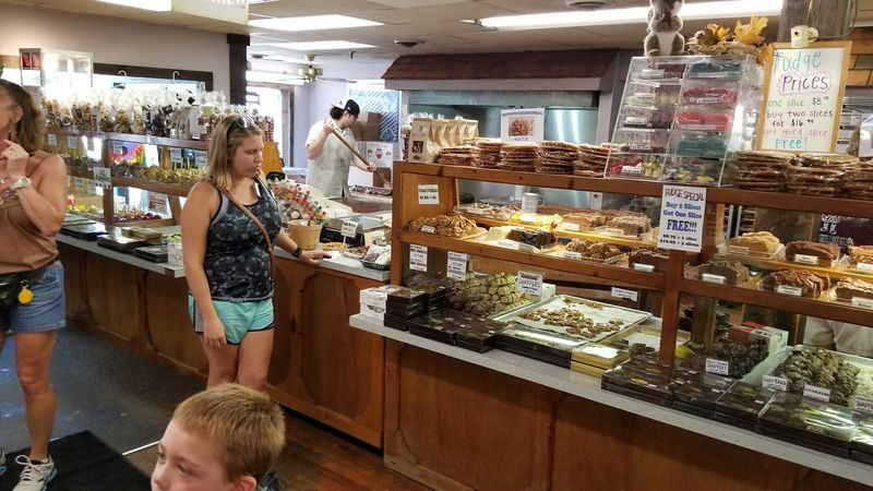 Friendly Staff and Personalized Customer Experience