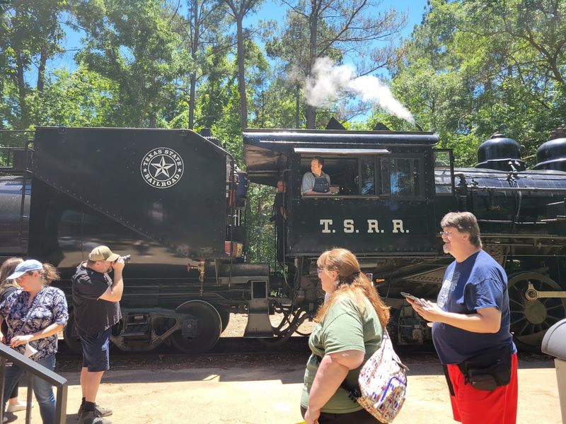 Friendly and Entertaining Train Guides