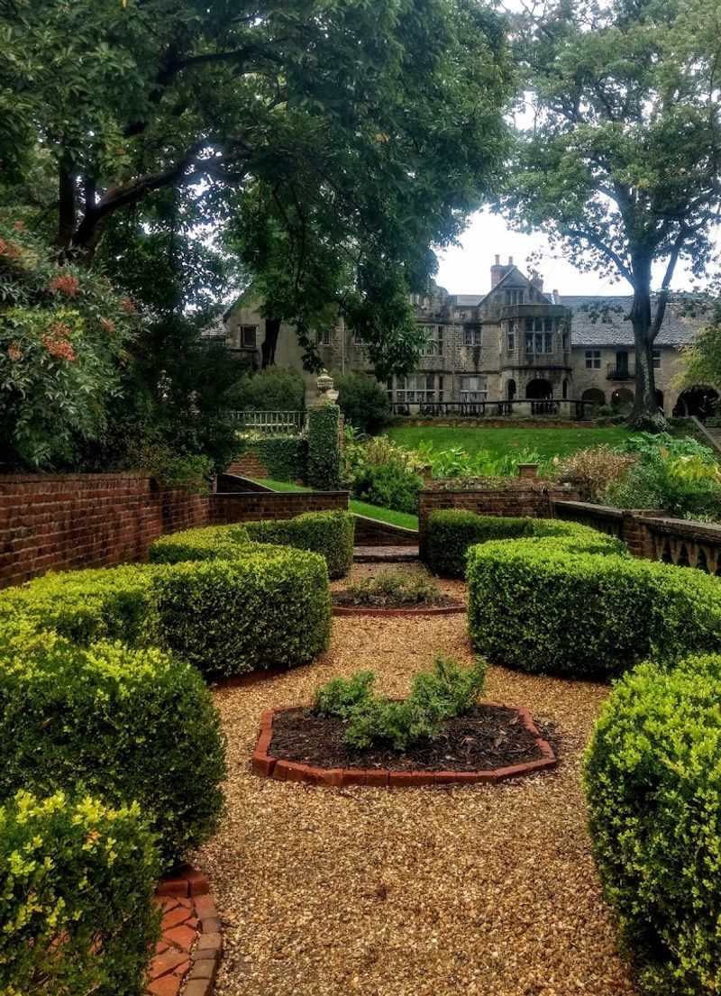 Gardens So Beautiful They Feel Like a Dream