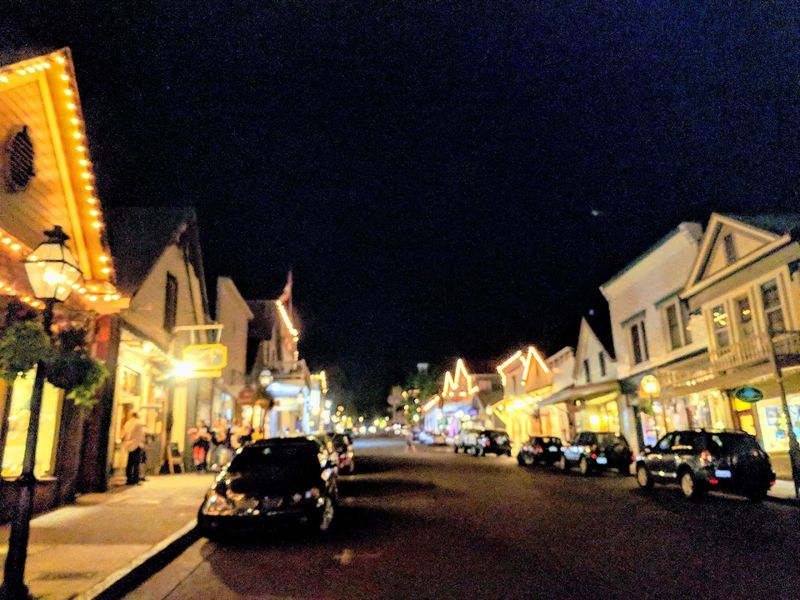 Gas-Lit Streets That Glow Like a Dream