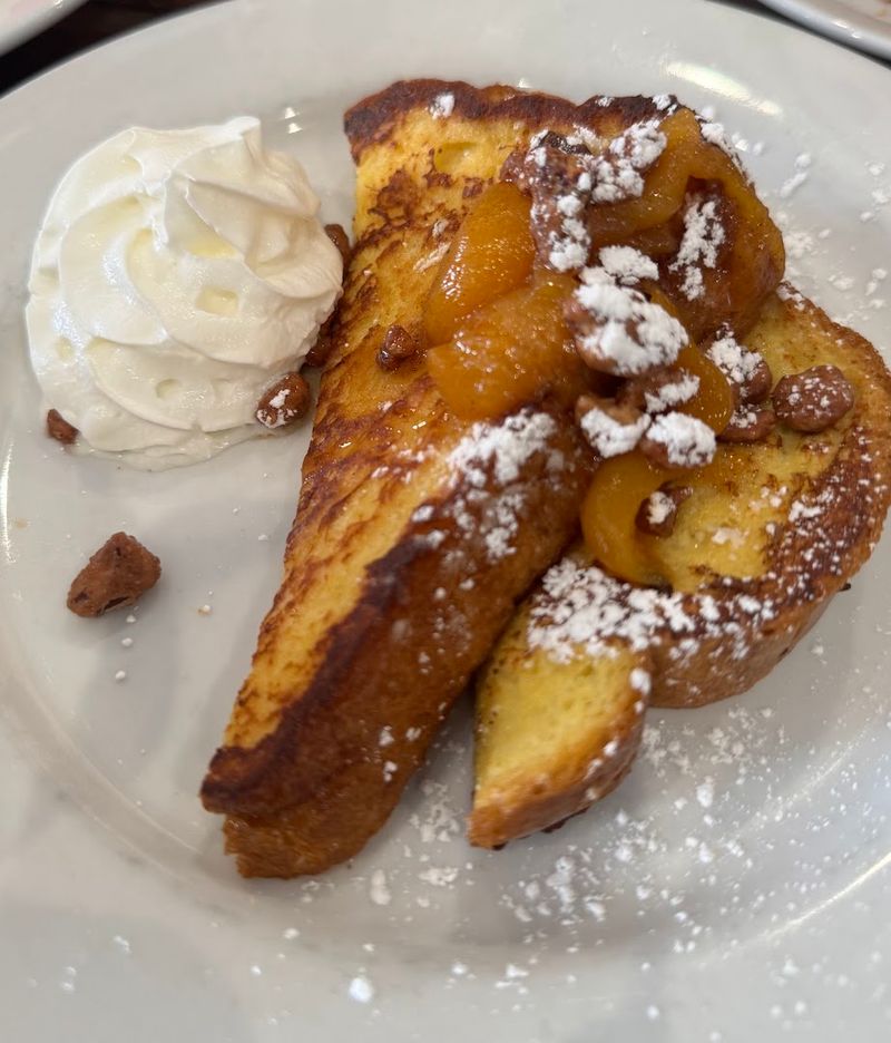 Georgia Peach French Toast That Hits Different Georgia Peach French Toast That Hits Different