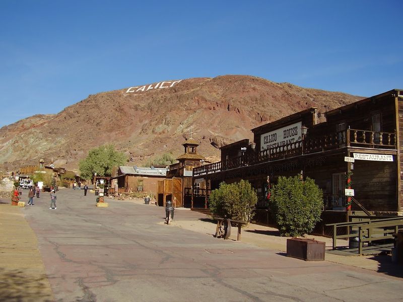 Ghost Town Gunfights and Live Shows