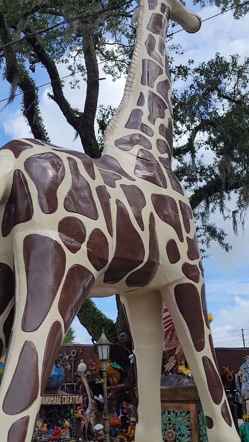 Giant Metal Sculptures That Stop Traffic
