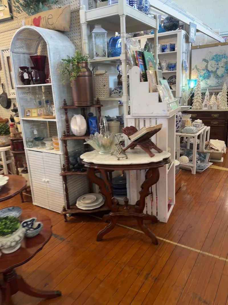 Glassware and Kitchen Collectibles That Catch the Light