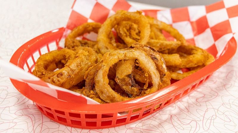 Golden, Crispy Onion Rings Worth Writing Home About