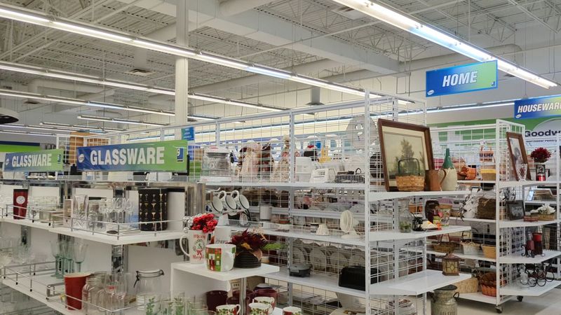 Goodwill Summit Towne Center - Erie, Pennsylvania