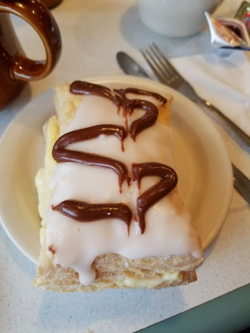 Gooey Butter Cake That Melts in Your Mouth