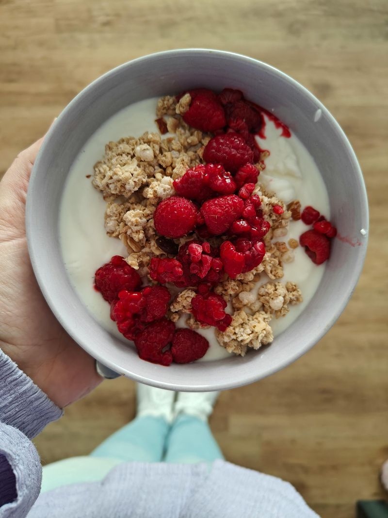 Granola with yogurt