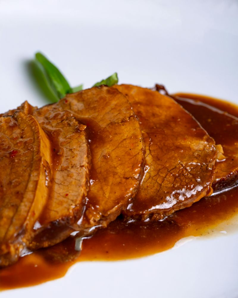 Gravy dishes